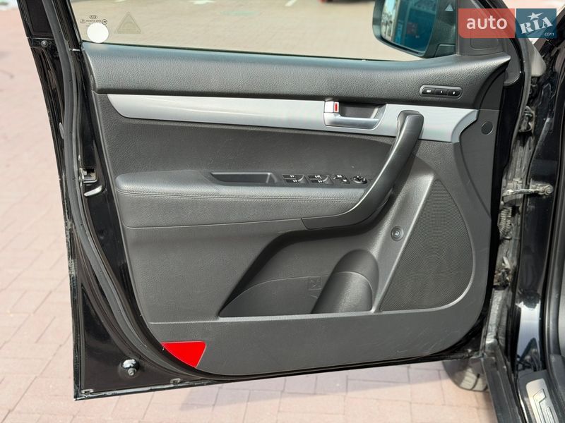 Внедорожник / Кроссовер Kia Sorento 2013 в Ровно фото 19 Внедорожник / Кроссовер Kia Sorento 2013 в Ровно