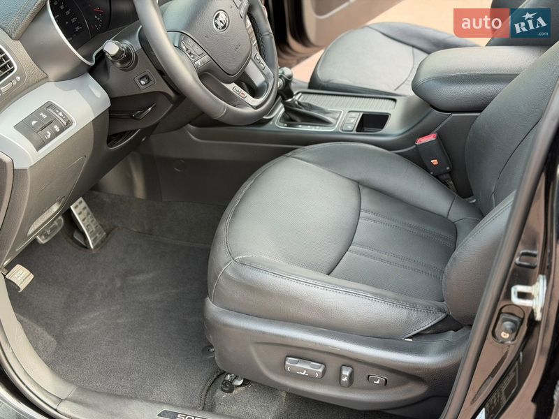 Внедорожник / Кроссовер Kia Sorento 2013 в Ровно фото 23 Внедорожник / Кроссовер Kia Sorento 2013 в Ровно