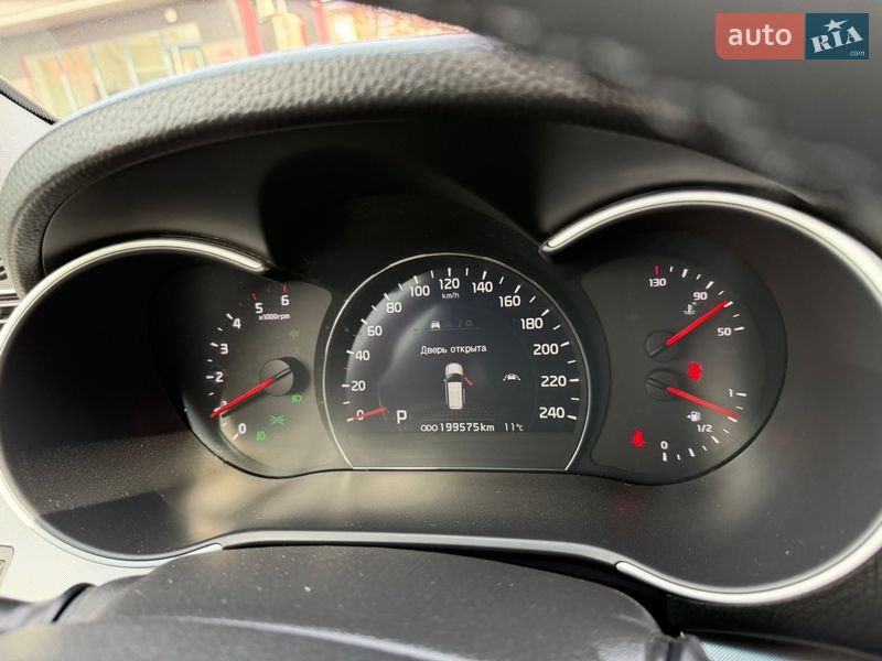 Внедорожник / Кроссовер Kia Sorento 2013 в Ровно фото 79 Внедорожник / Кроссовер Kia Sorento 2013 в Ровно