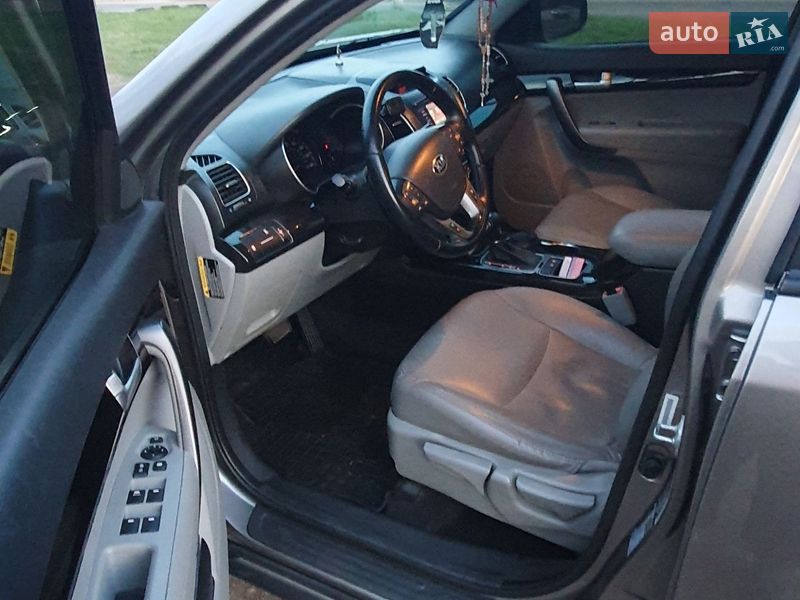 Позашляховик / Кросовер Kia Sorento 2014 в Львові фото 6 Позашляховик / Кросовер Kia Sorento 2014 в Львові