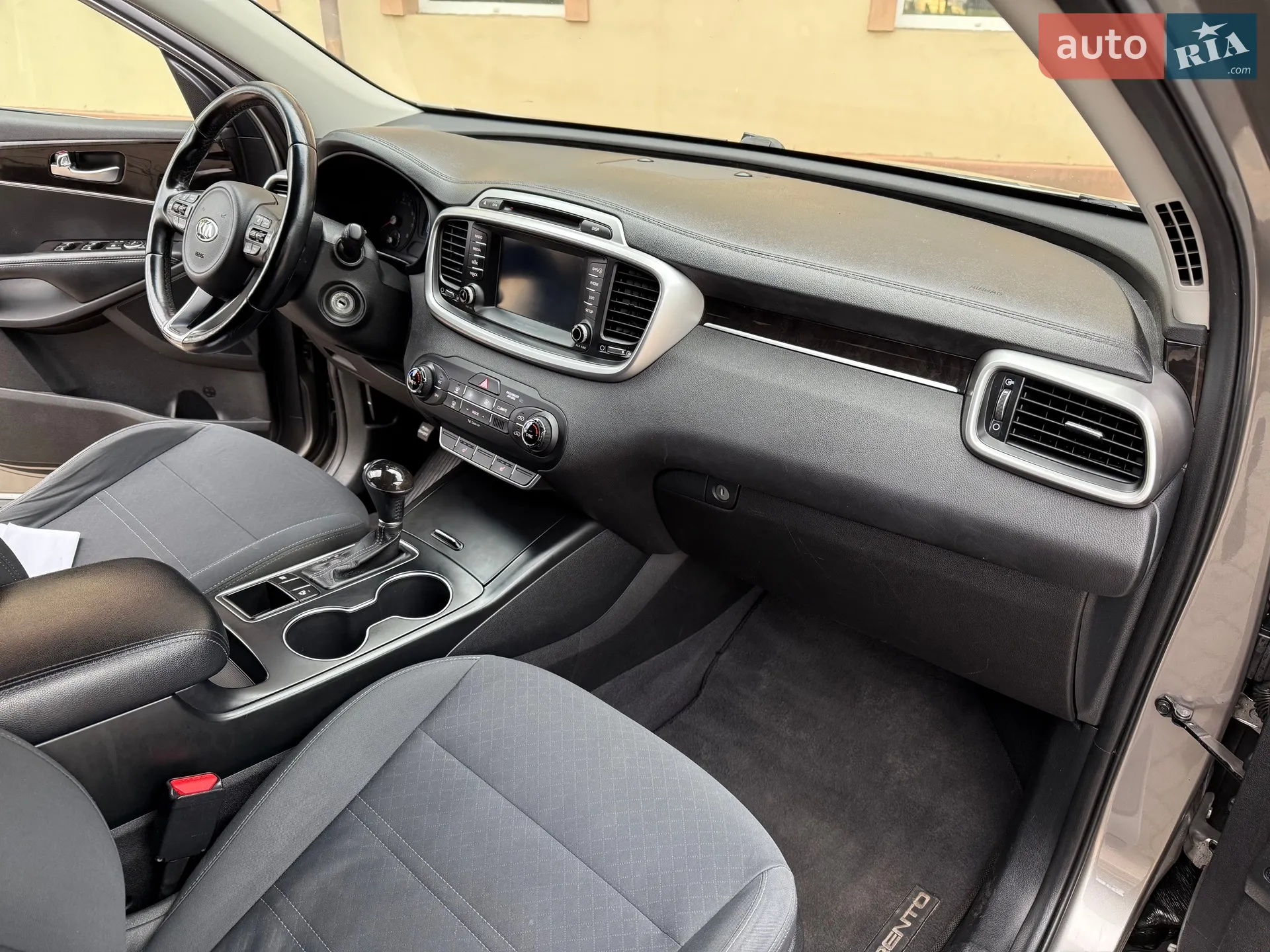 2016 Kia Sorento - мініатюра 17