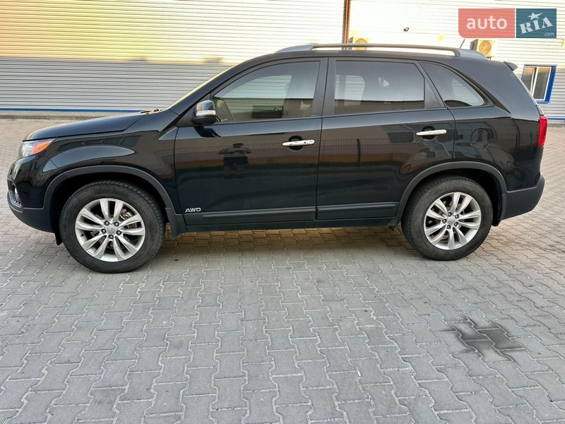 Позашляховик / Кросовер Kia Sorento 2011 в Львові