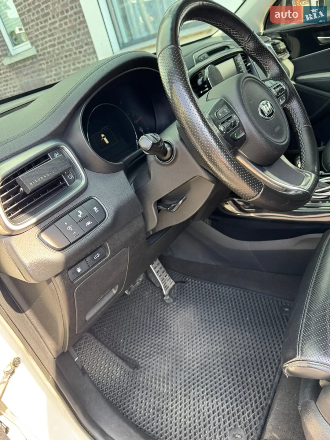 2015 Kia Sorento - мініатюра 49