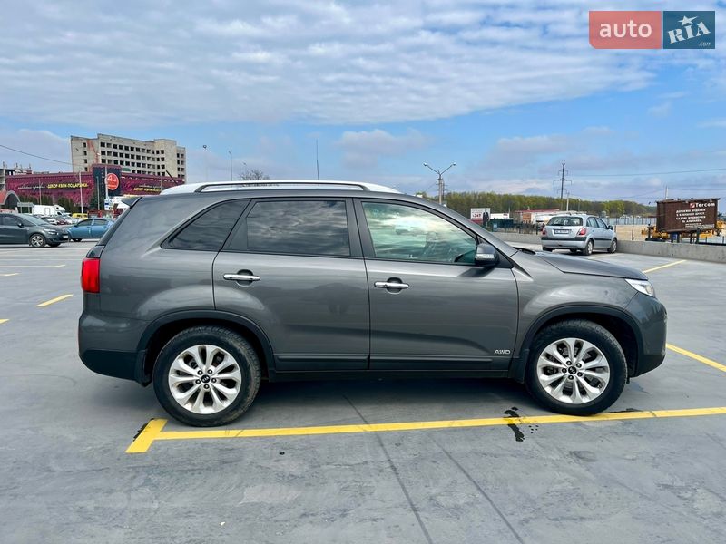 Позашляховик / Кросовер Kia Sorento 2013 в Тернополі
