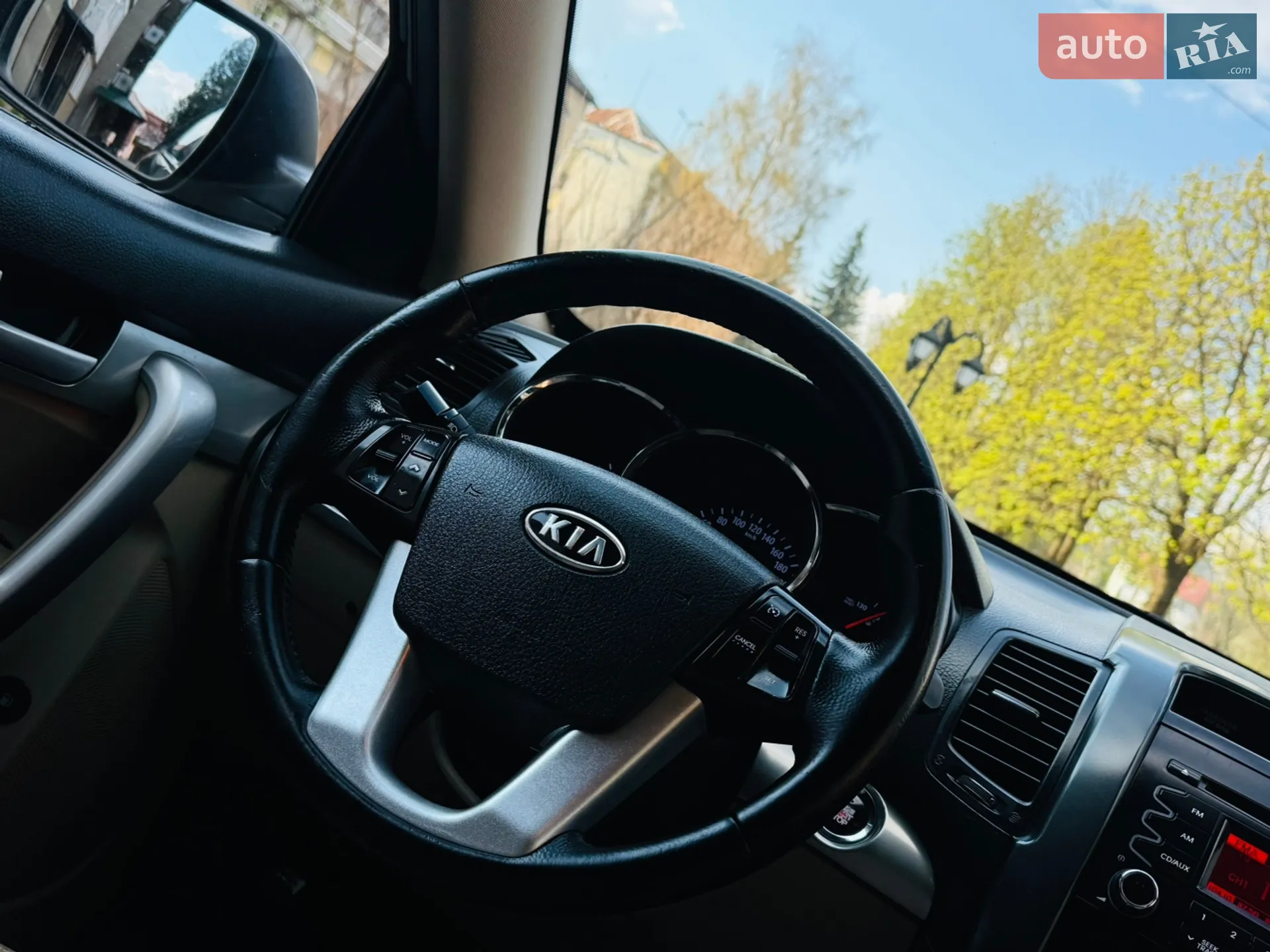 2010 Kia Sorento - мініатюра 32