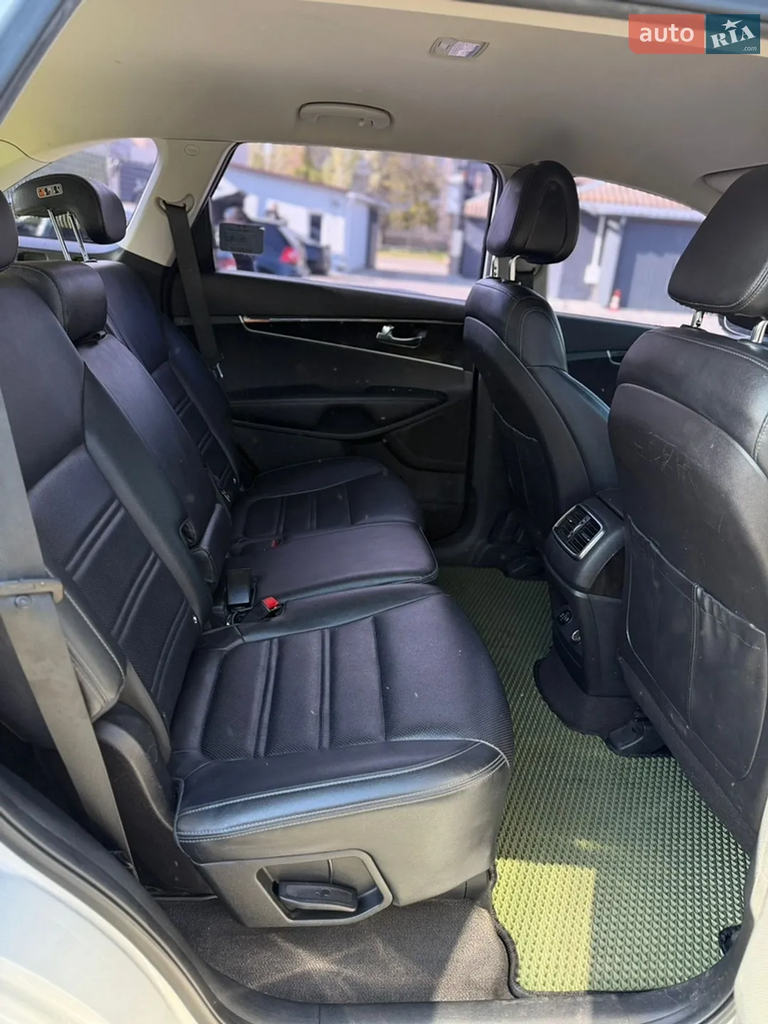 2017 Kia Sorento - мініатюра 8
