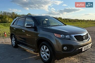 Внедорожник / Кроссовер Kia Sorento 2011 в Вольнянске
