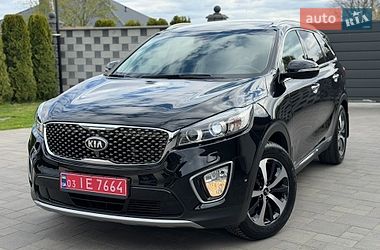 Внедорожник / Кроссовер Kia Sorento 2016 в Ровно
