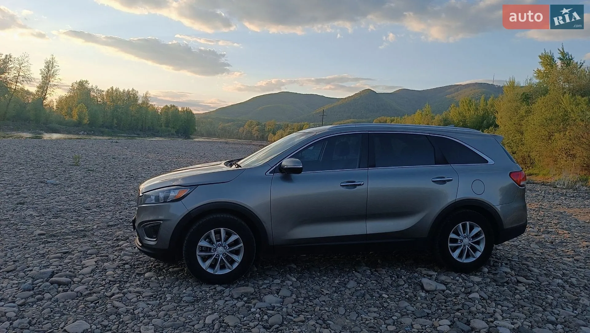2016 Kia Sorento - мініатюра 2