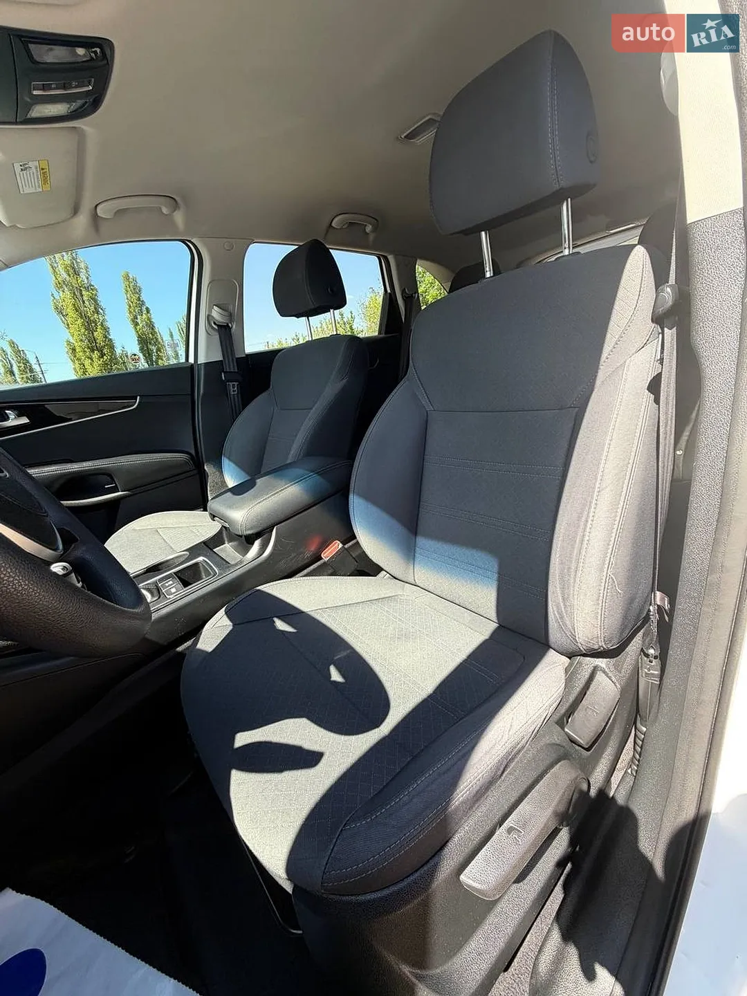 2019 Kia Sorento - мініатюра 14