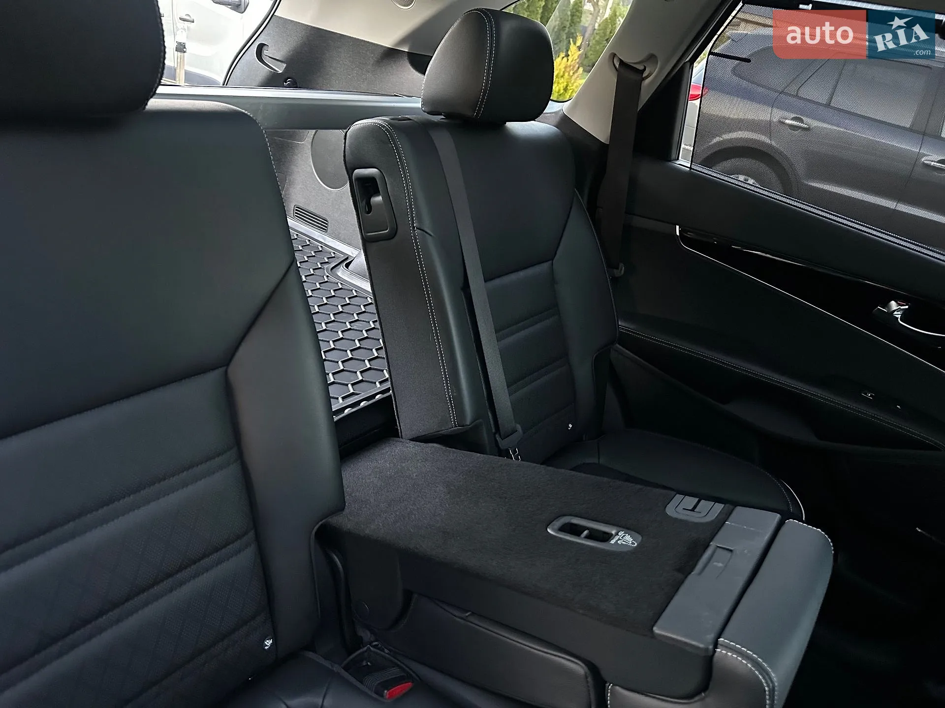2019 Kia Sorento - мініатюра 202