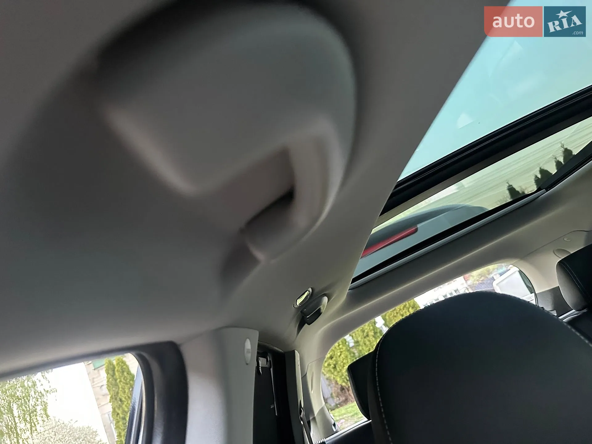 2019 Kia Sorento - мініатюра 228
