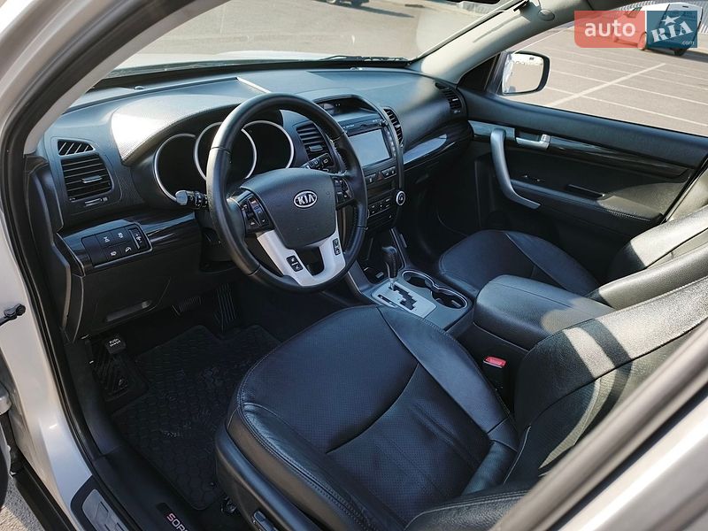 Внедорожник / Кроссовер Kia Sorento 2011 в Ковеле