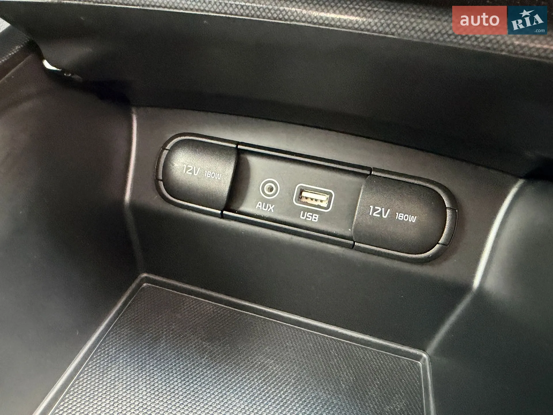2016 Kia Sorento - мініатюра 31