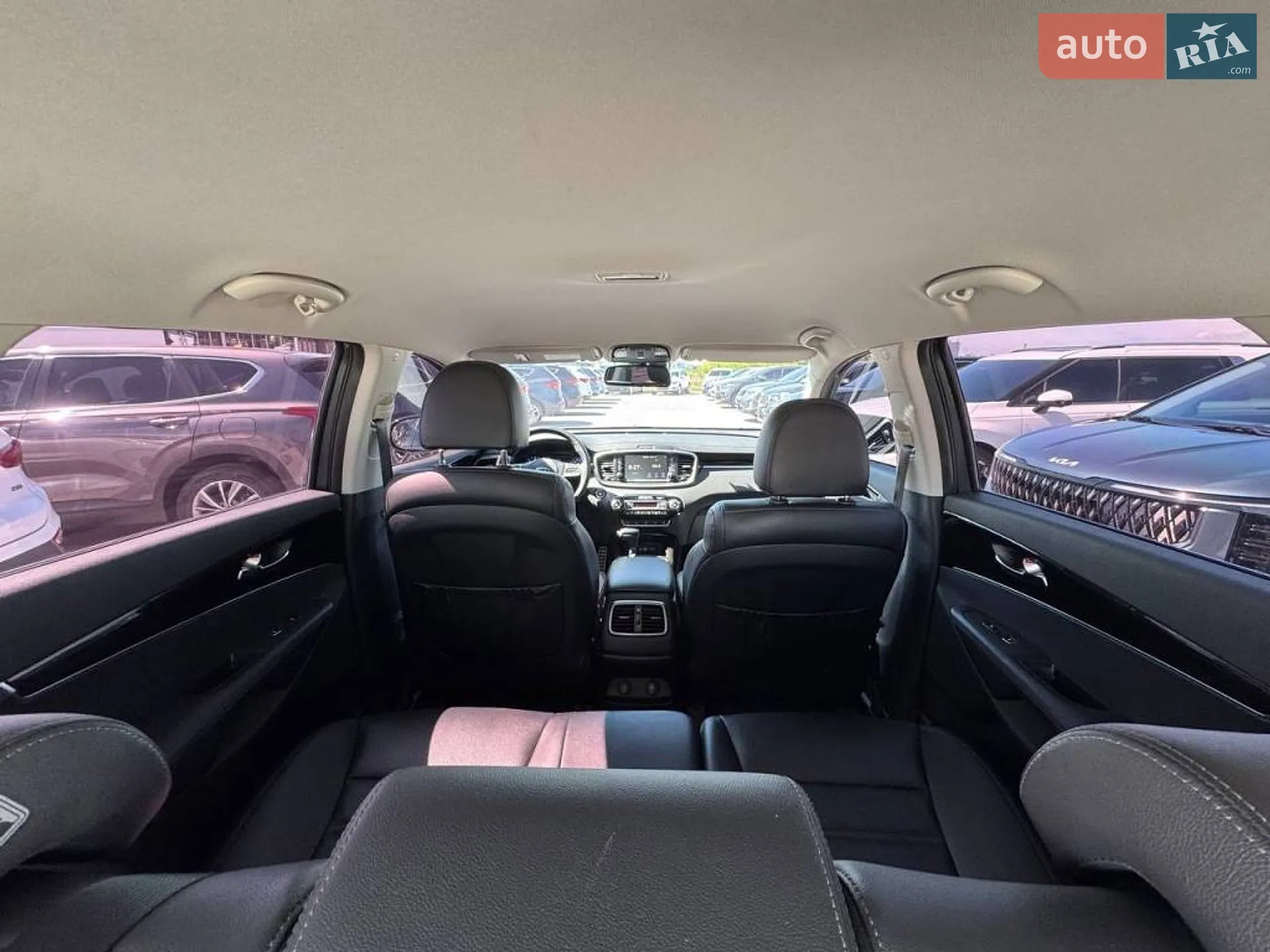 2019 Kia Sorento - мініатюра 24