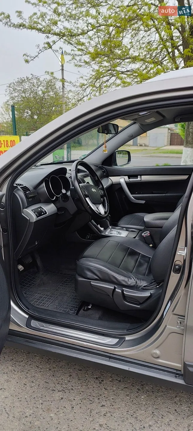2010 Kia Sorento - мініатюра 11