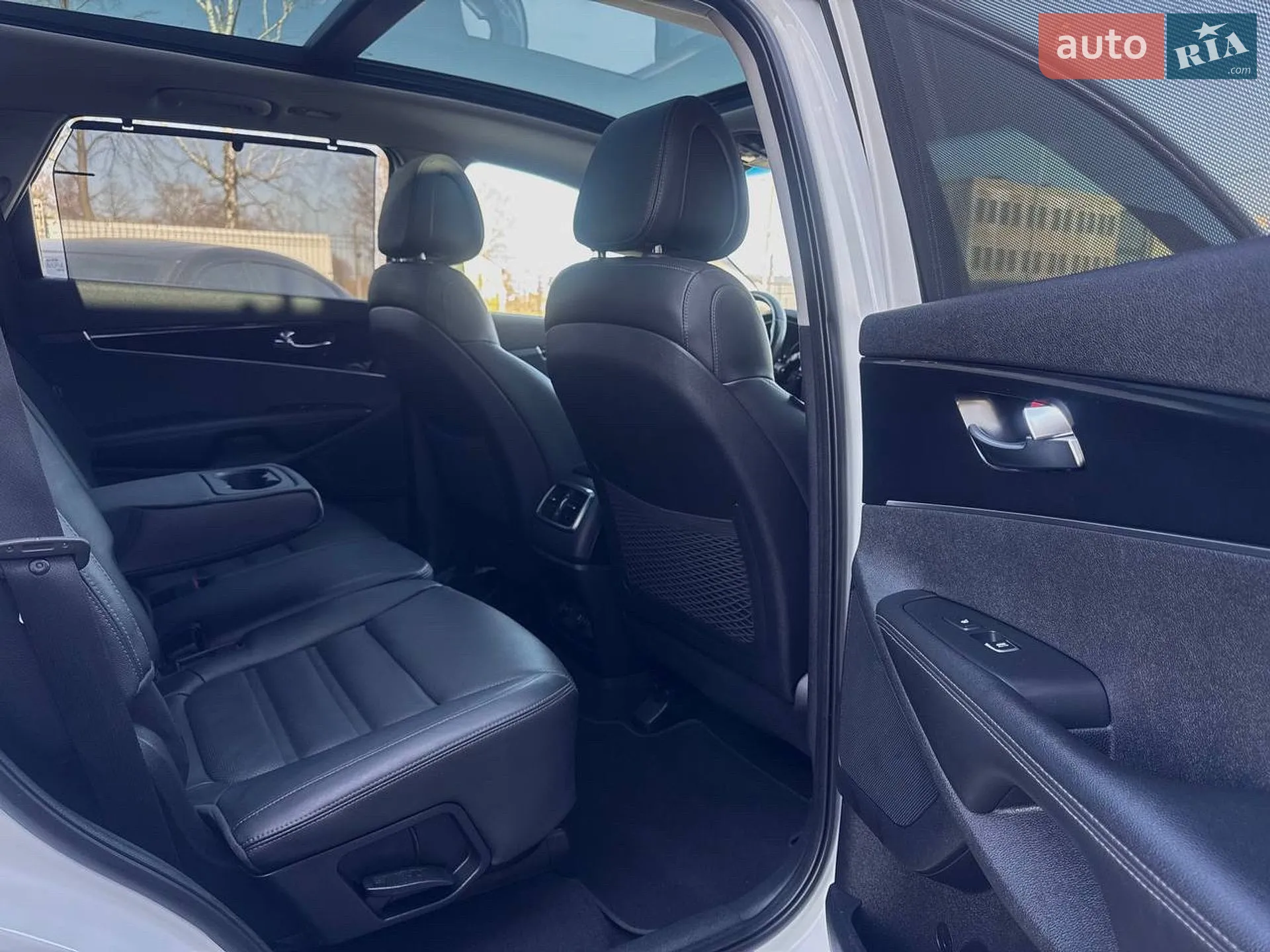 2016 Kia Sorento - мініатюра 25
