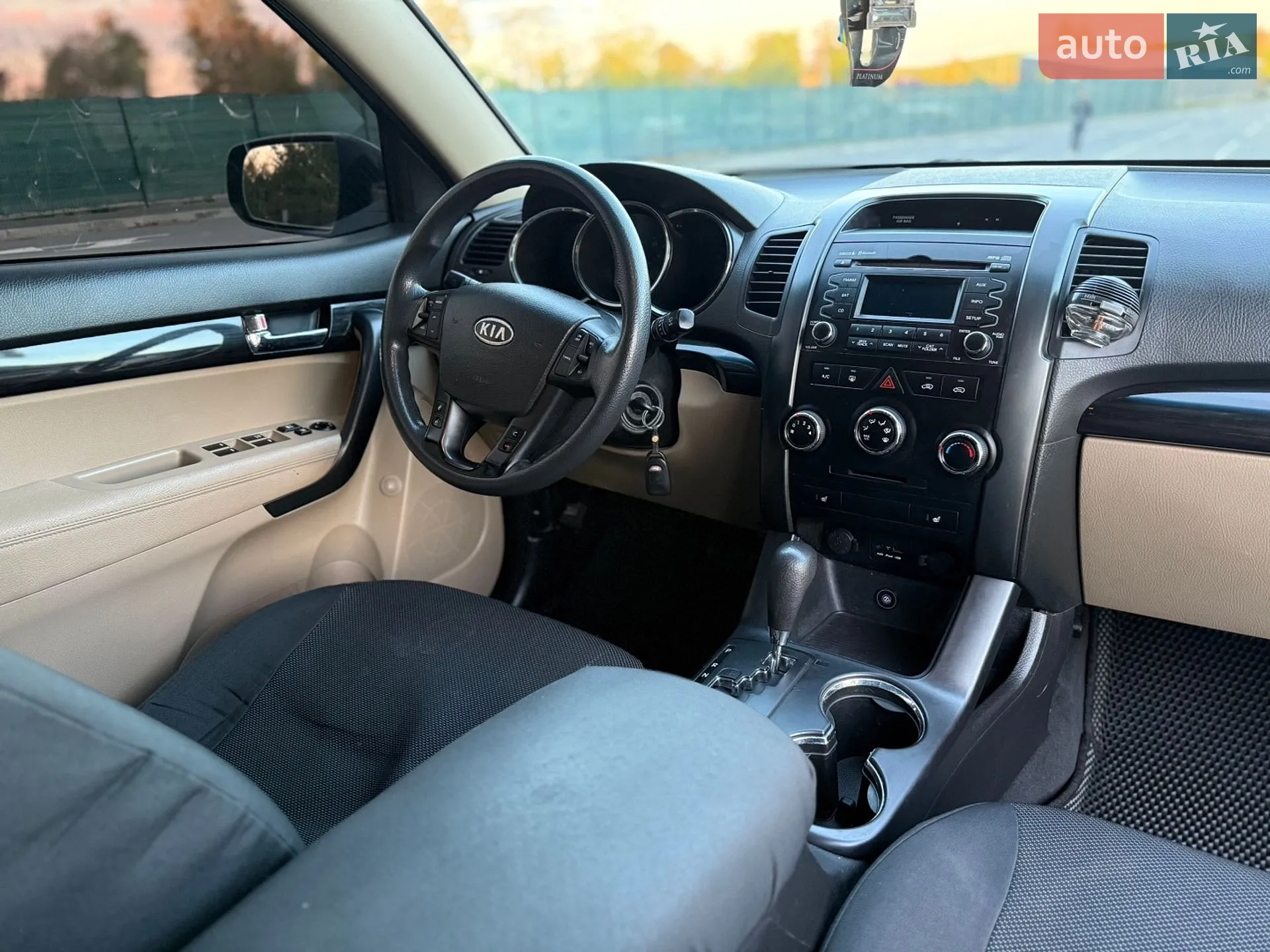 2010 Kia Sorento - мініатюра 21