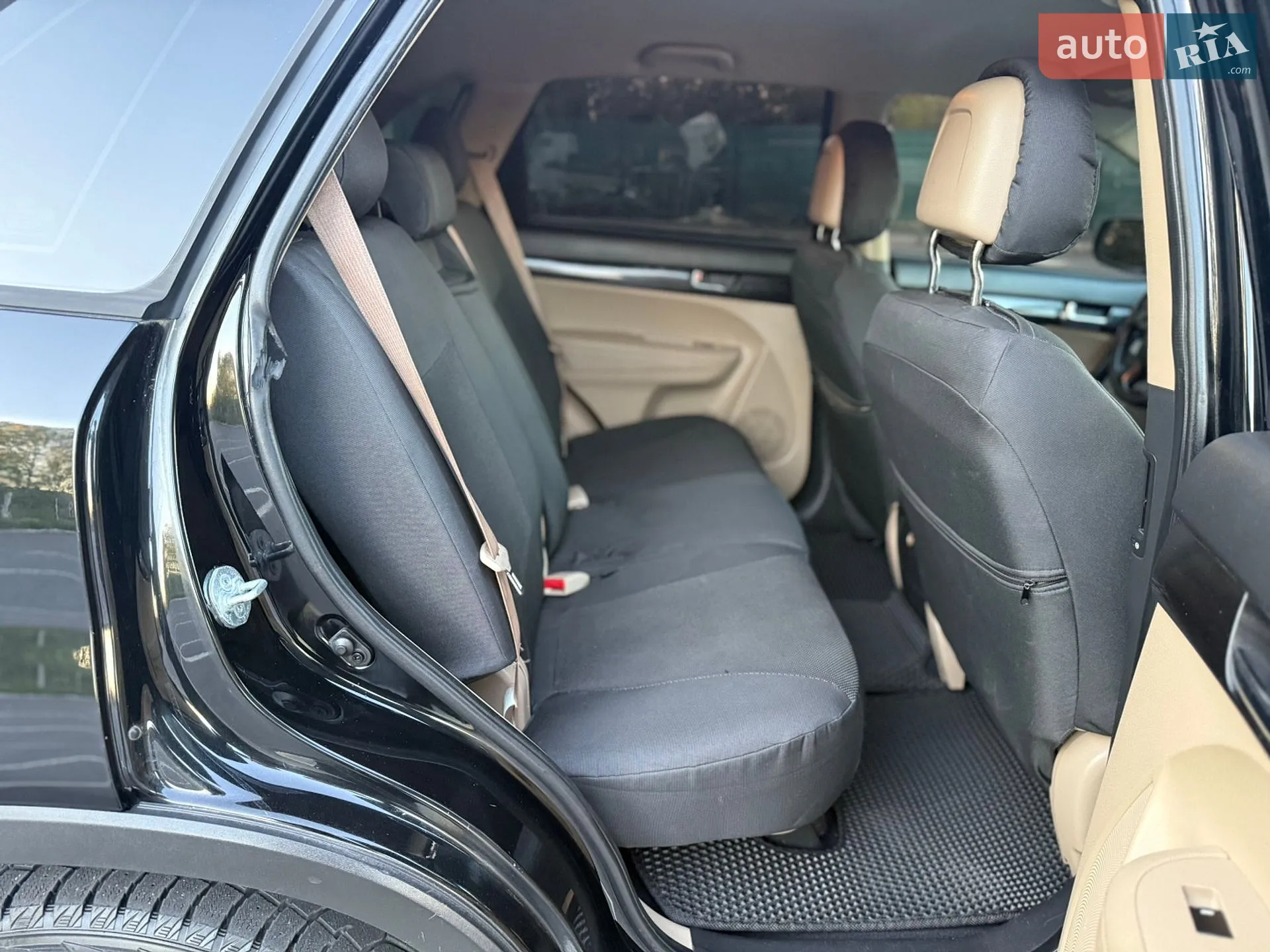 2010 Kia Sorento - мініатюра 26