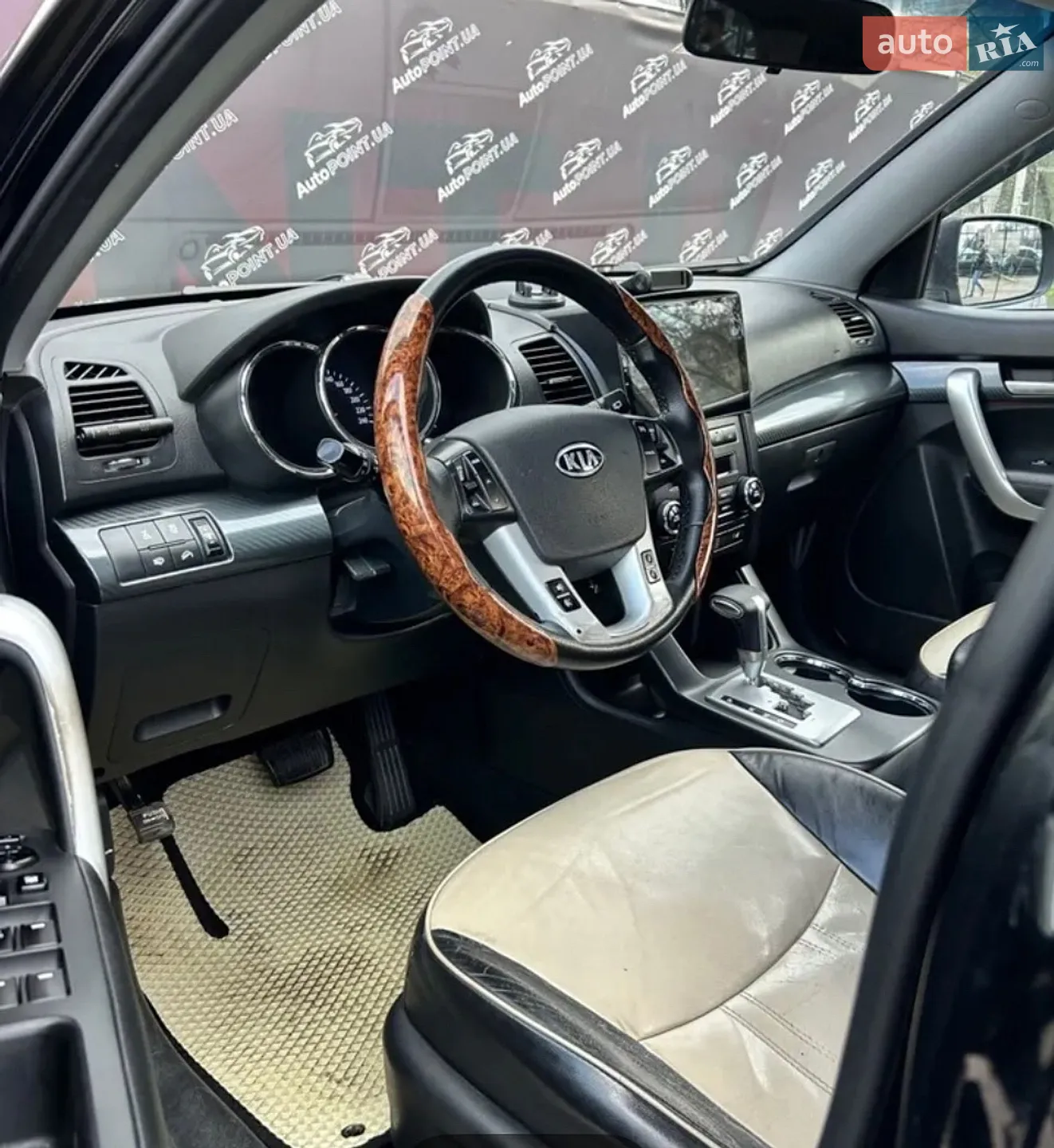 2011 Kia Sorento - мініатюра 22