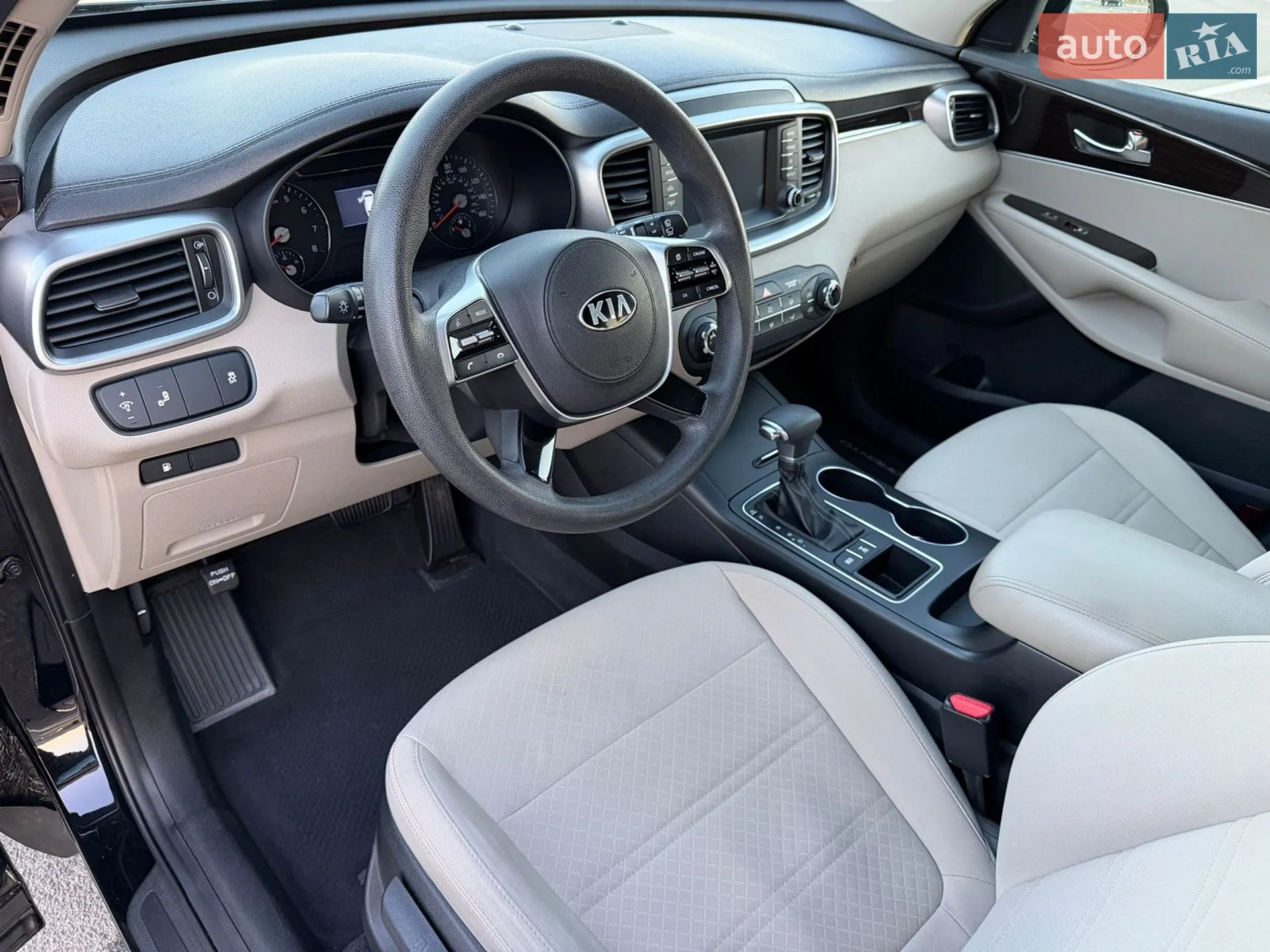 2019 Kia Sorento - мініатюра 18