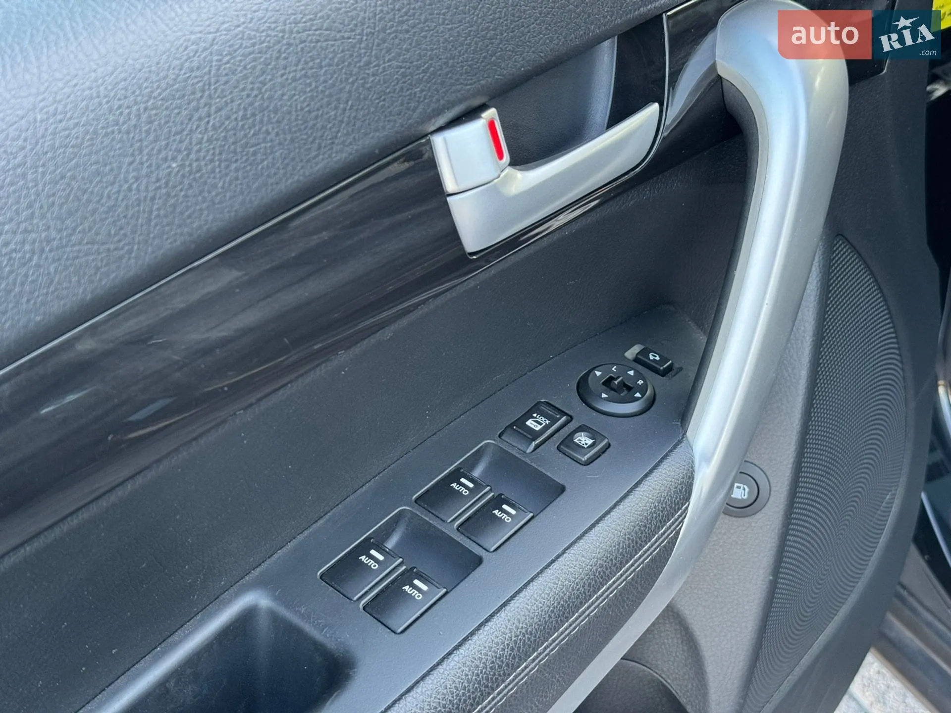 2012 Kia Sorento - мініатюра 16