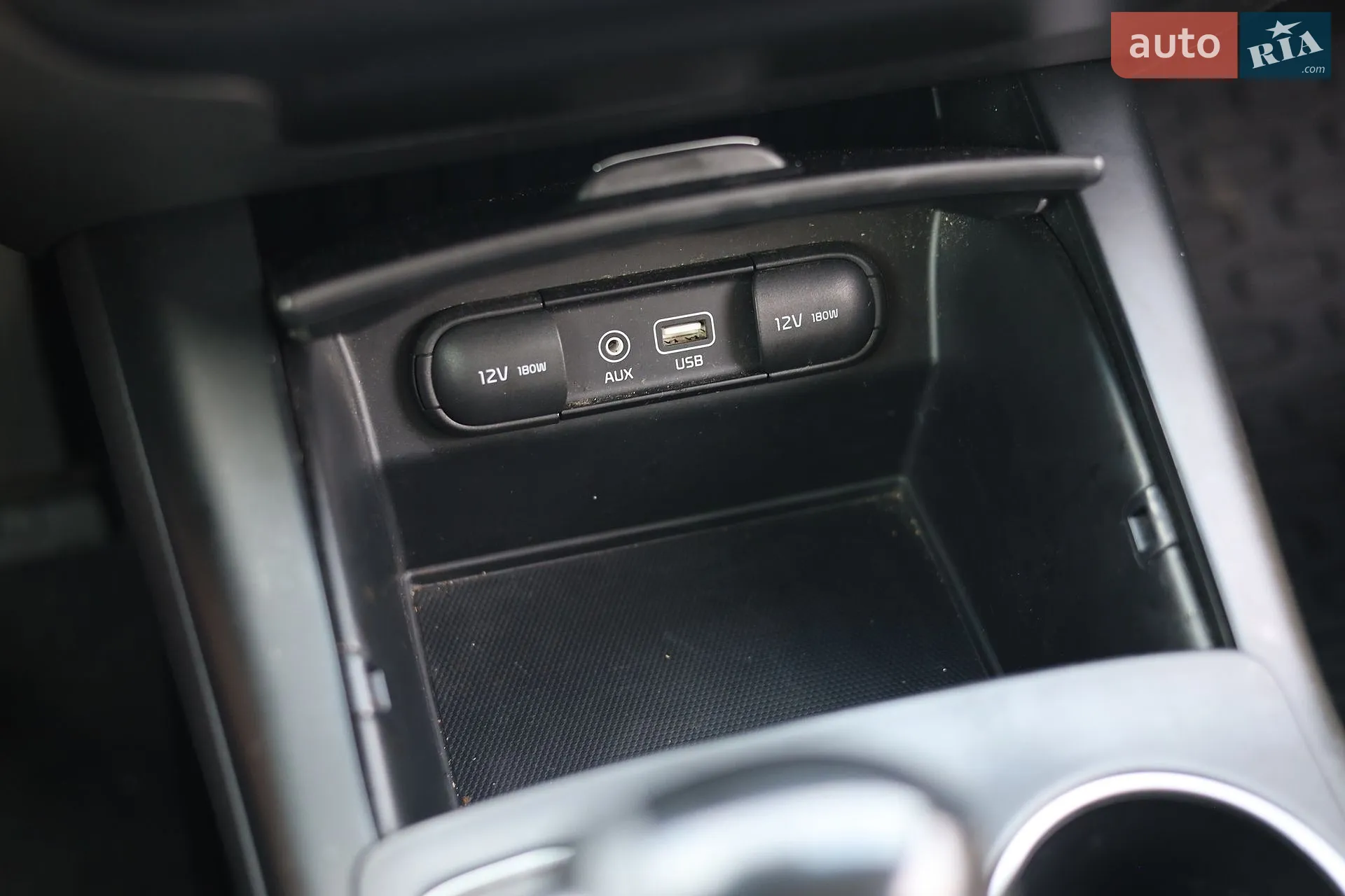 2016 Kia Sorento - мініатюра 39