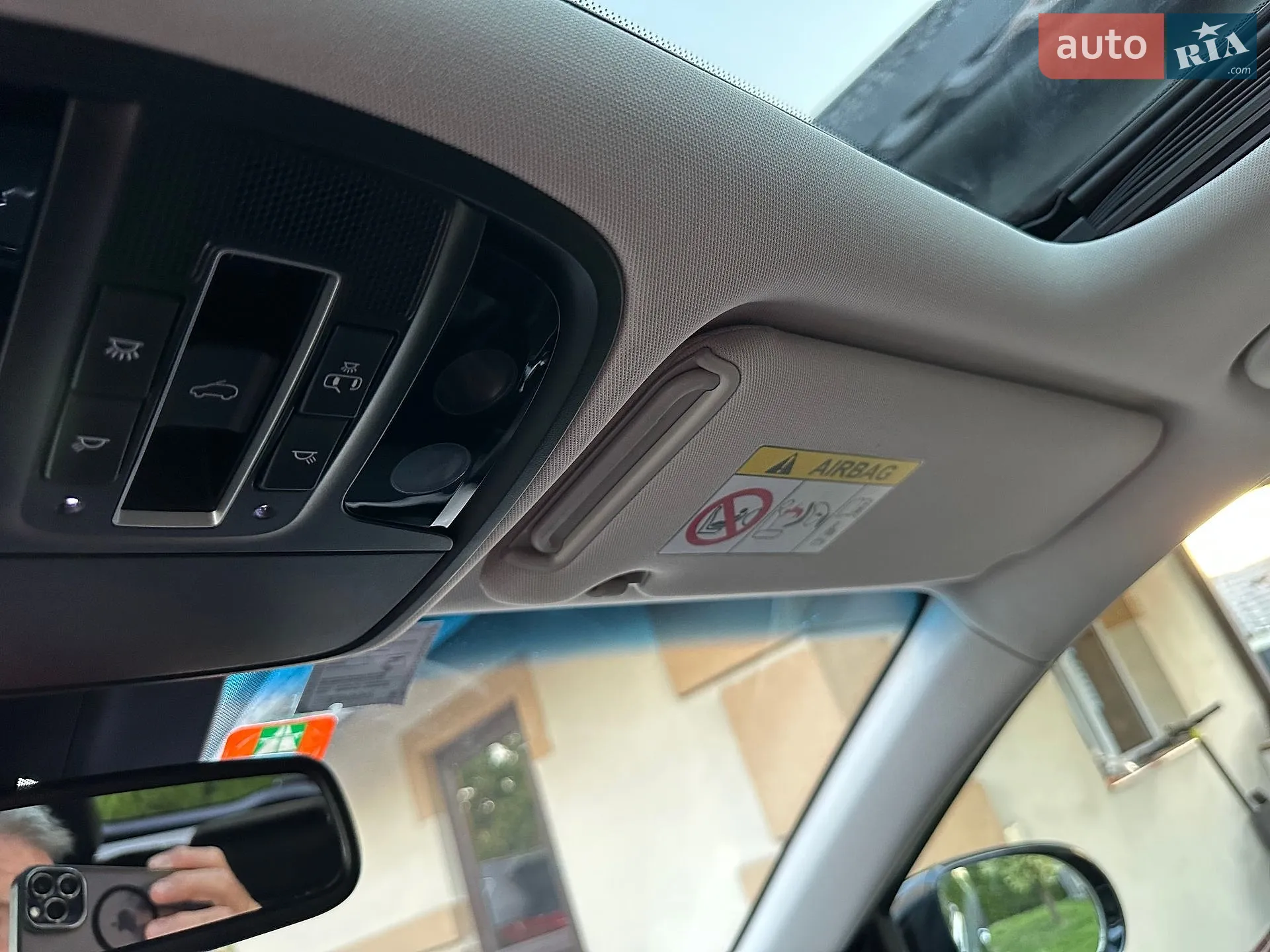 2017 Kia Sorento - мініатюра 161