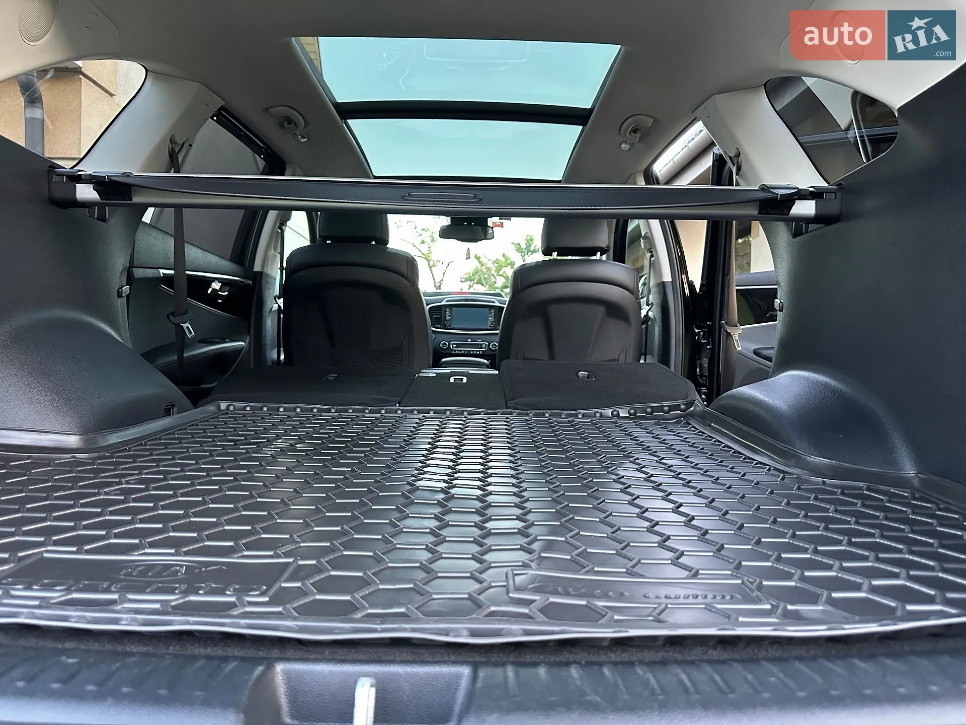 2017 Kia Sorento - мініатюра 204