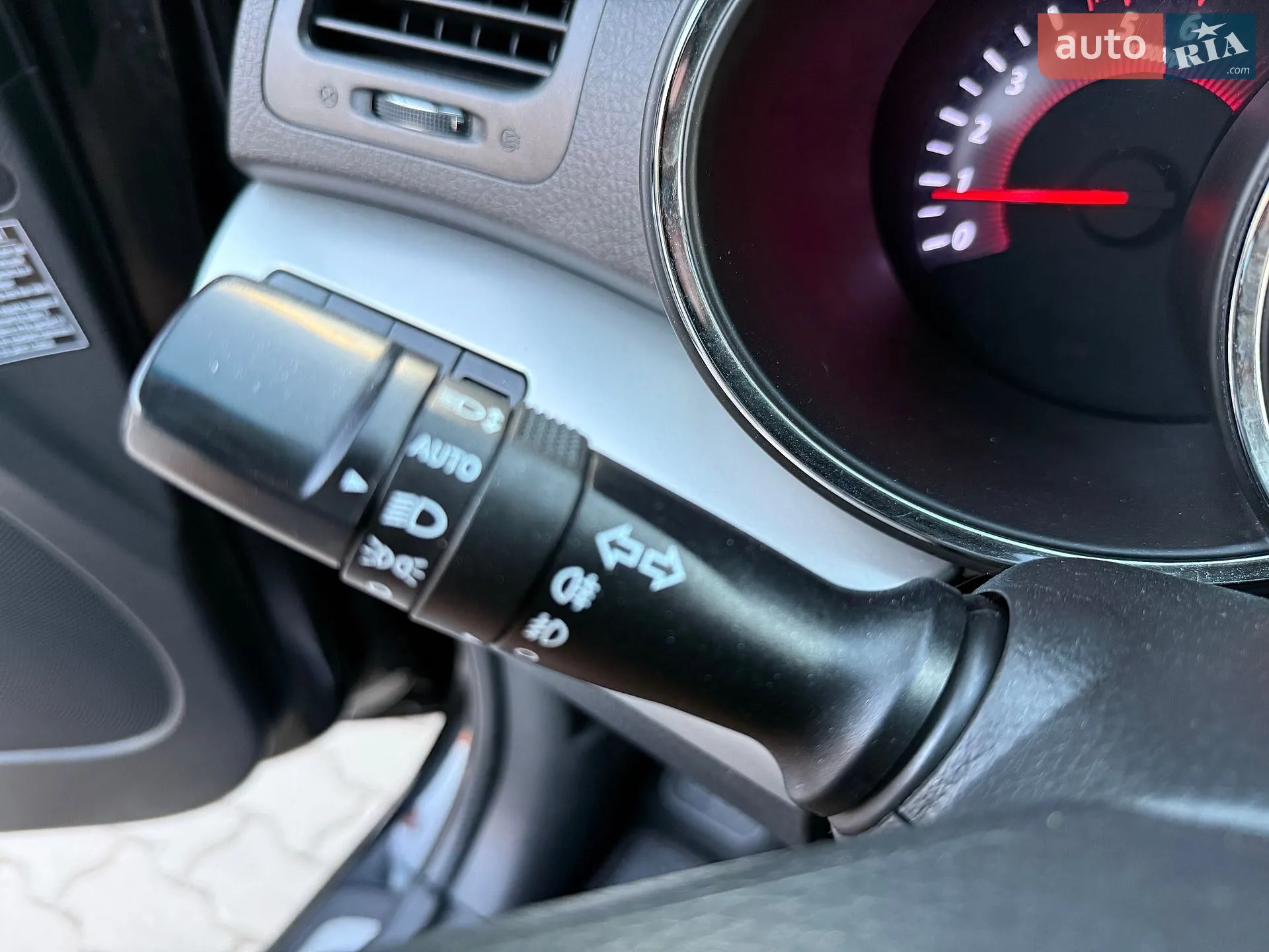 2011 Kia Sorento - мініатюра 39