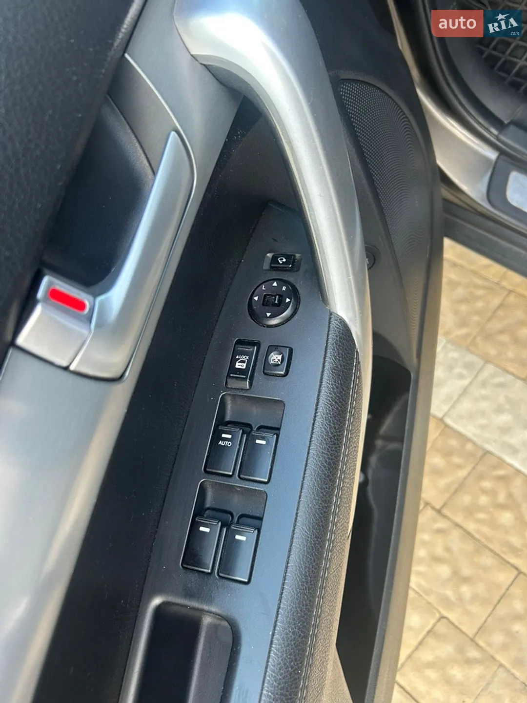 2010 Kia Sorento - мініатюра 11
