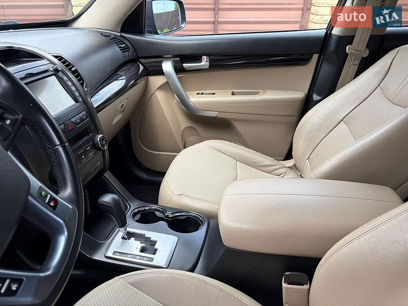 Внедорожник / Кроссовер Kia Sorento 2012 в Виннице