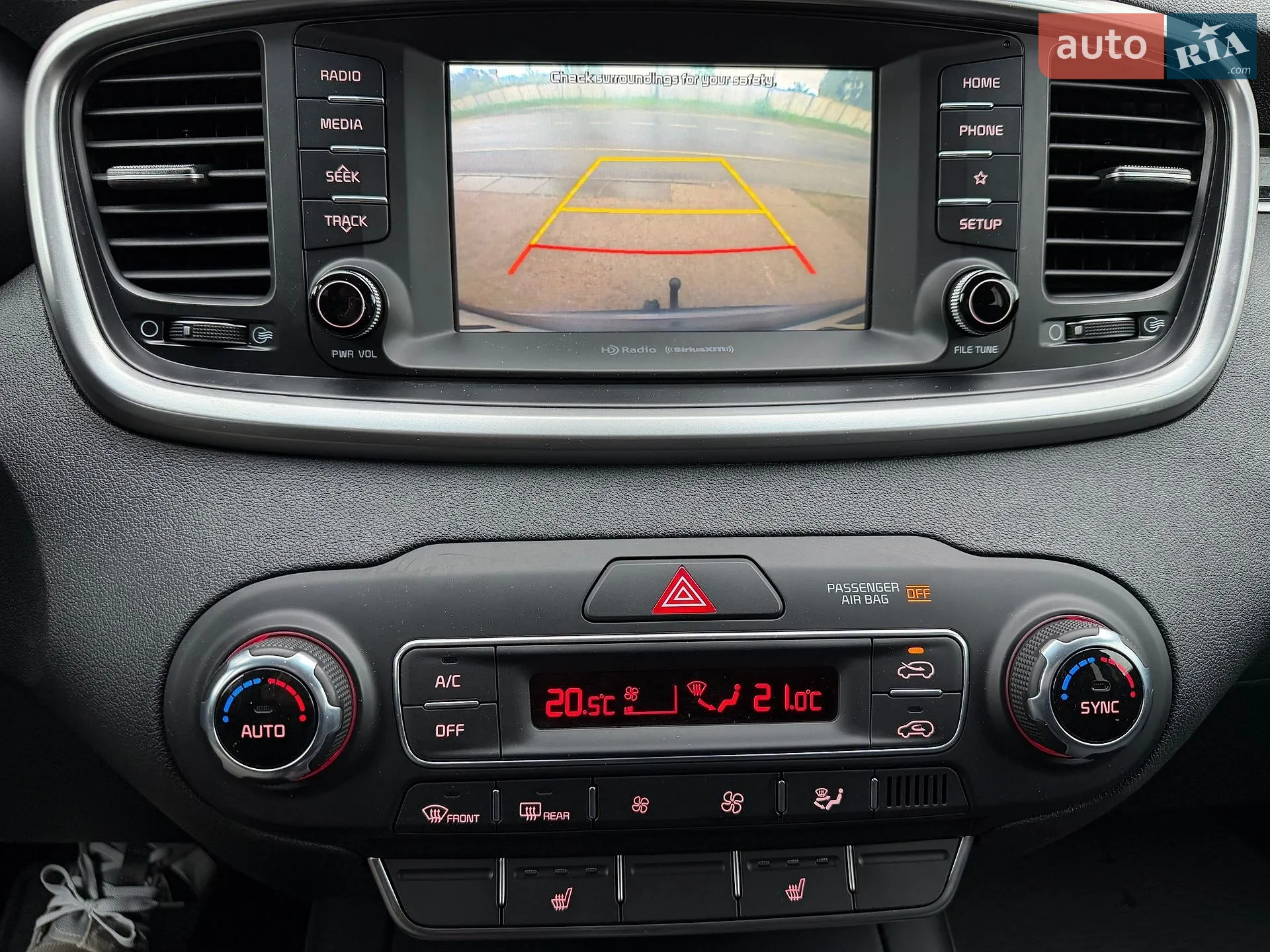 2019 Kia Sorento - мініатюра 24
