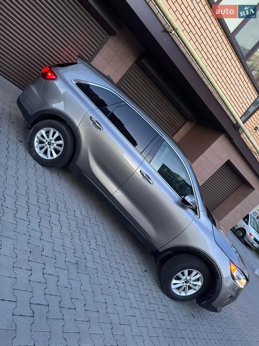 2018 Kia Sorento - мініатюра 4