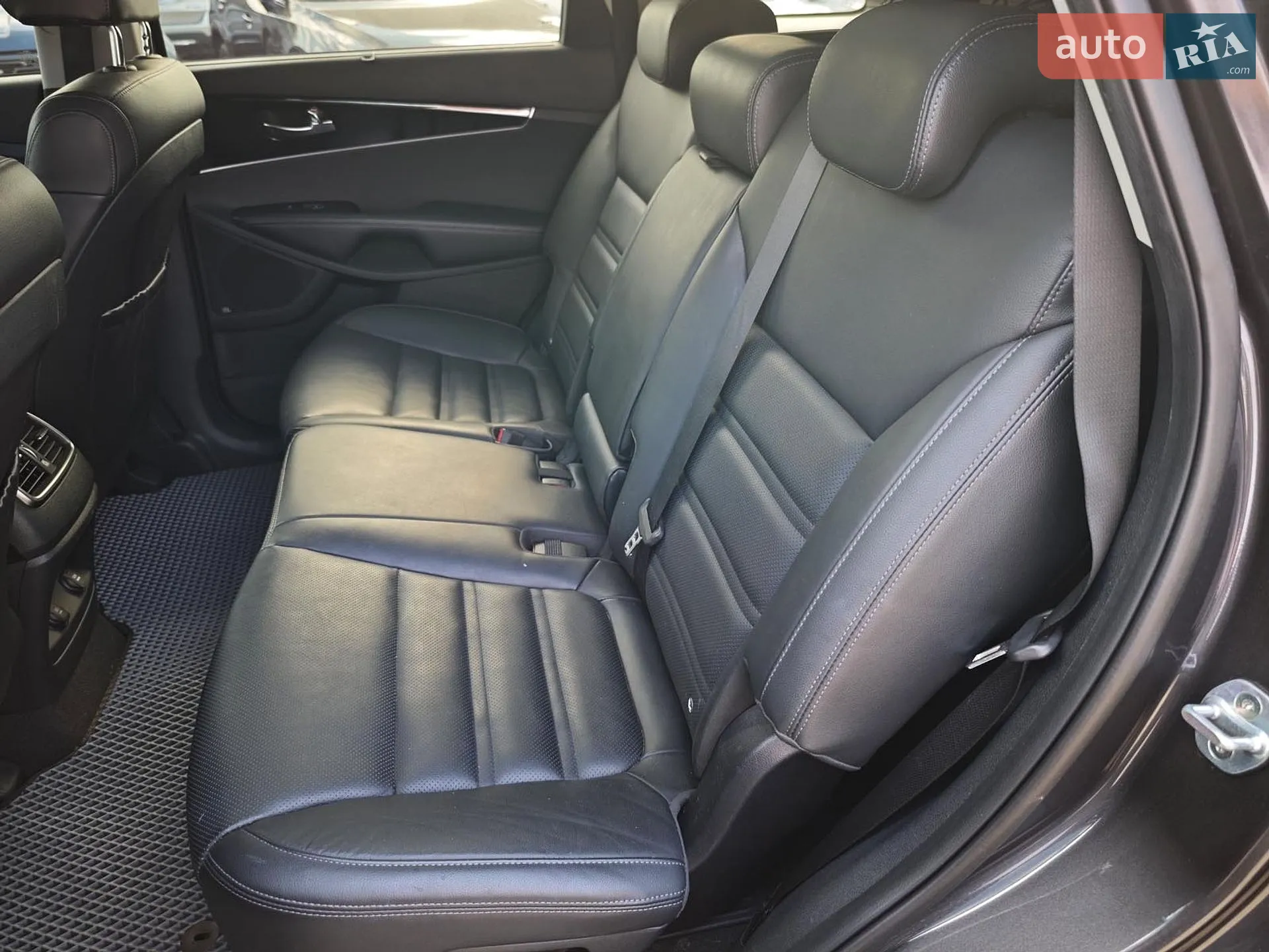 2017 Kia Sorento - мініатюра 15