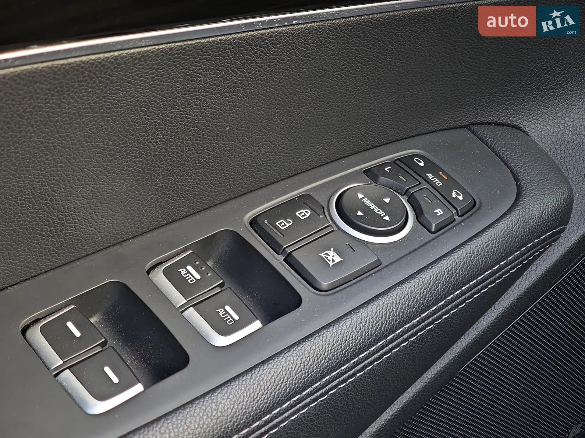 2017 Kia Sorento - мініатюра 24