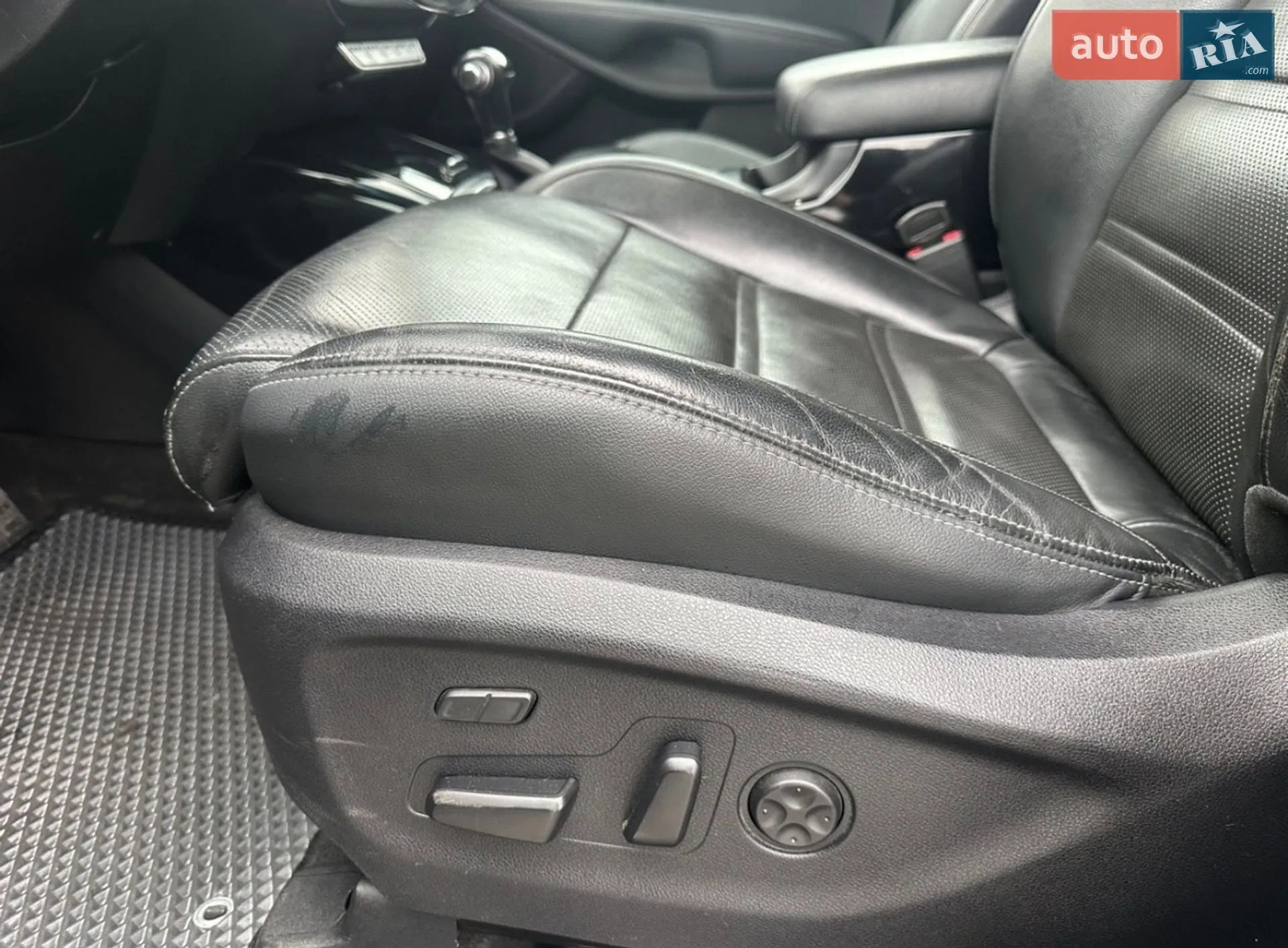 2015 Kia Sorento - мініатюра 4