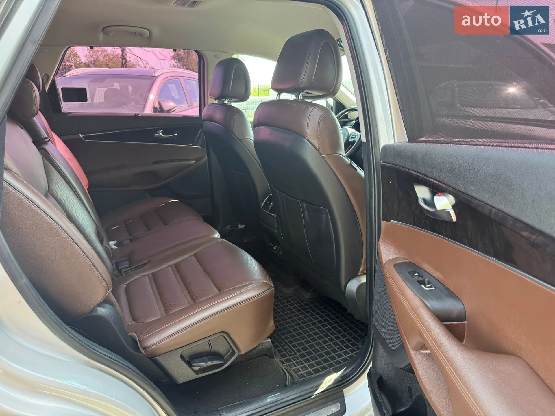 2016 Kia Sorento - мініатюра 25