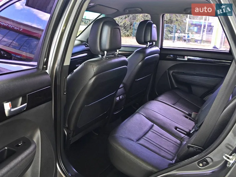 Kia Sorento 2014 VIN KNAKU814DE5514040 фото оголошення 9 з 46