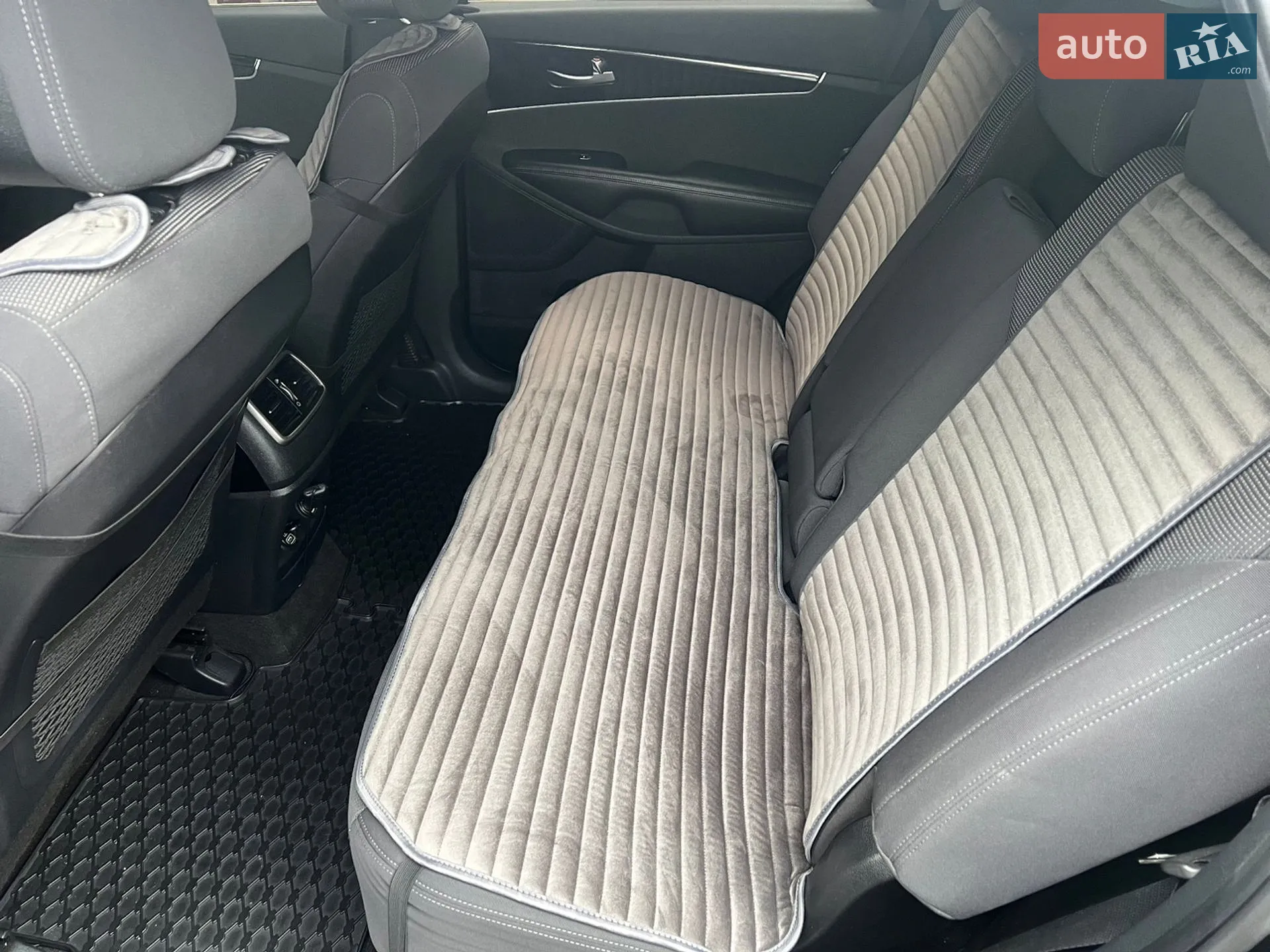 2015 Kia Sorento - мініатюра 9