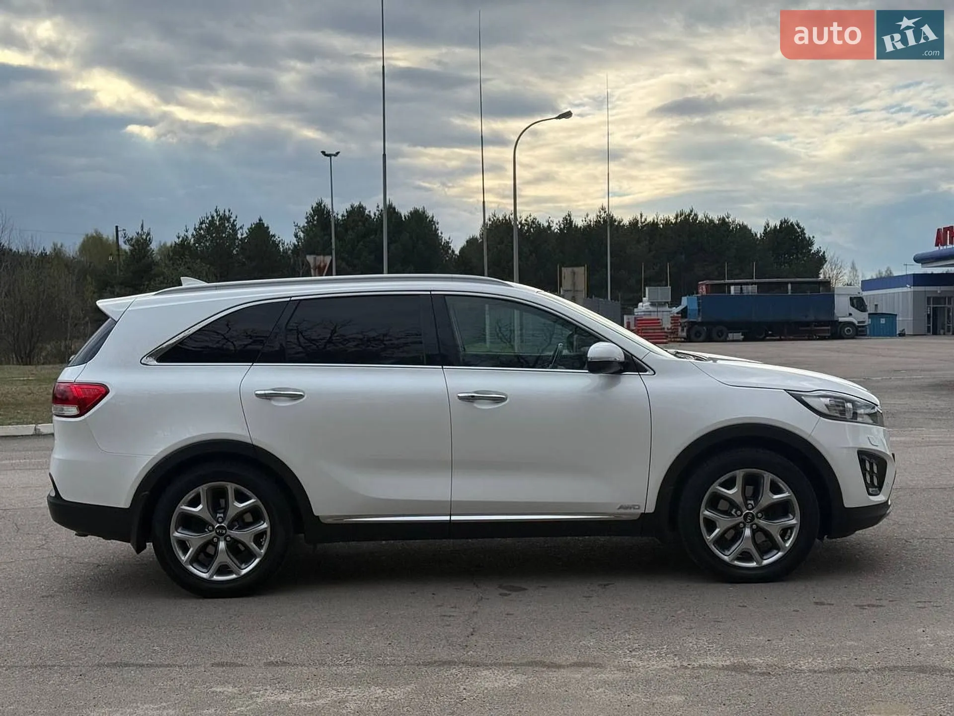 2017 Kia Sorento - мініатюра 9