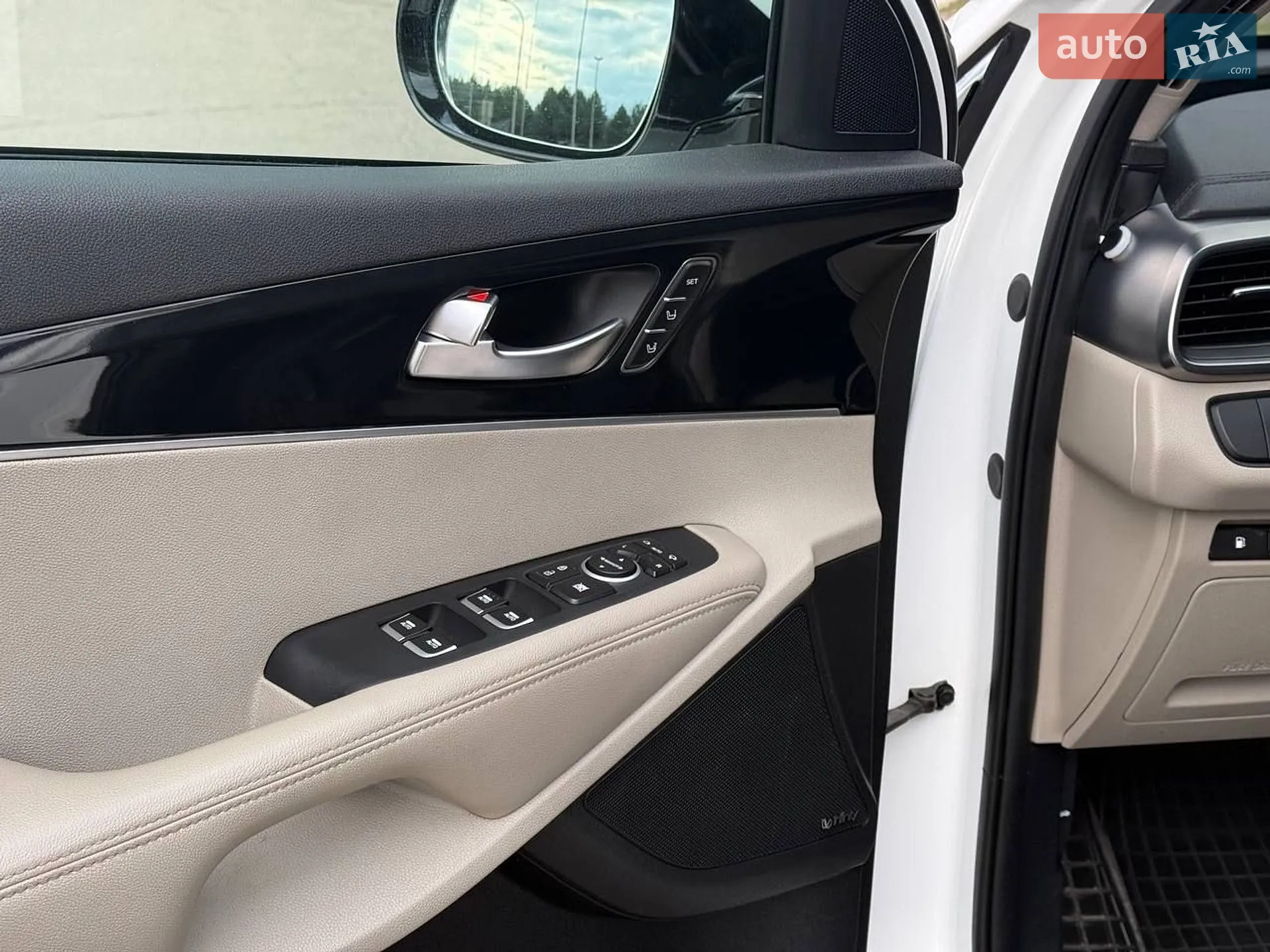 2017 Kia Sorento - мініатюра 16