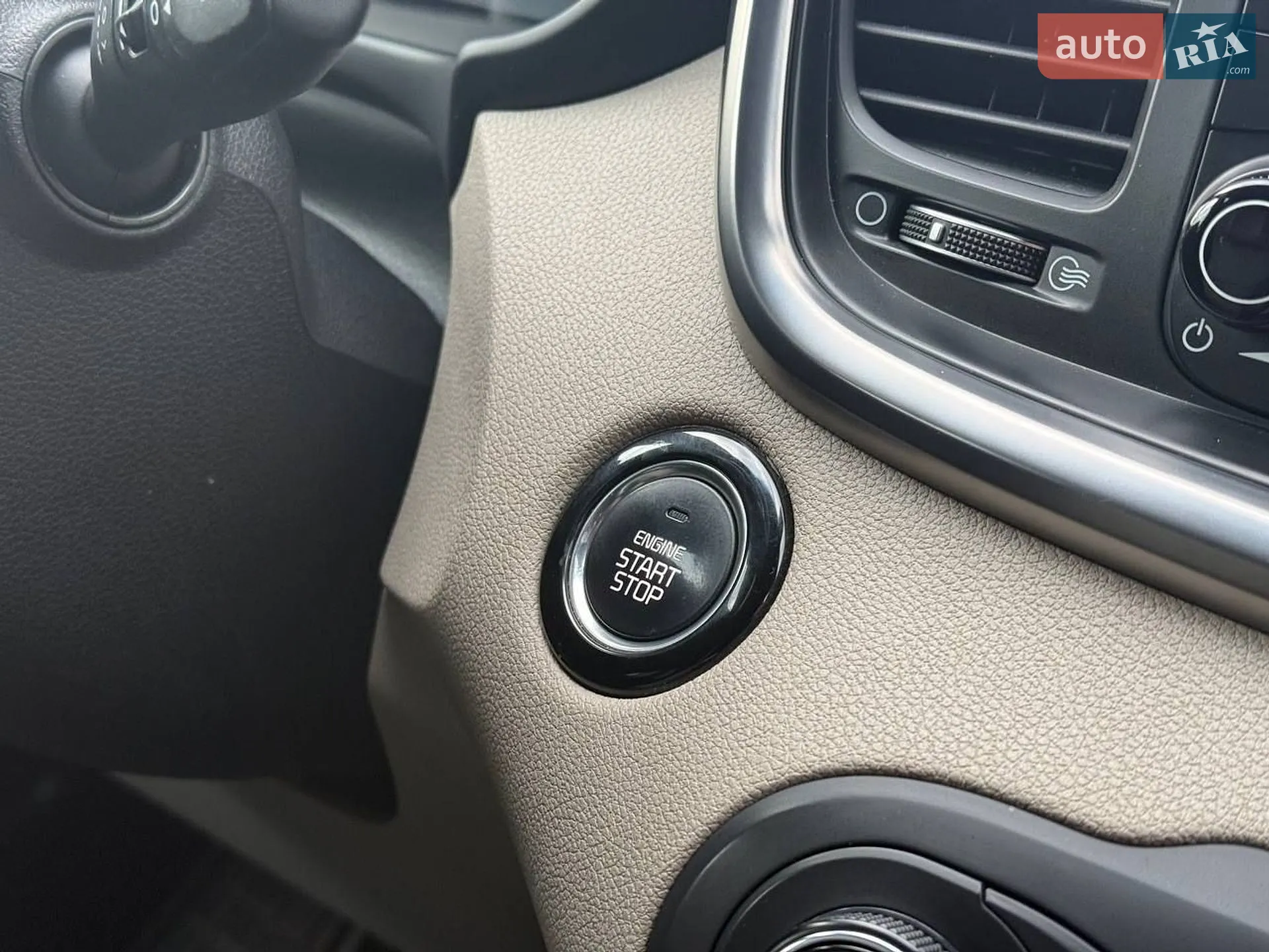 2017 Kia Sorento - мініатюра 30