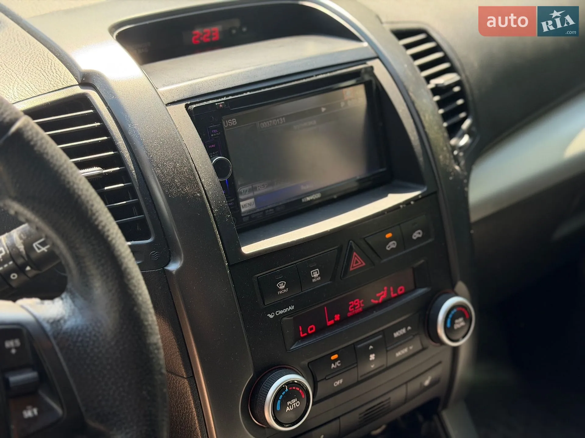2010 Kia Sorento - мініатюра 22