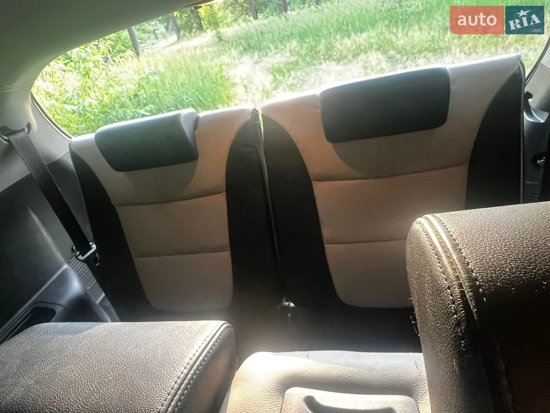 2011 Kia Sorento - мініатюра 10