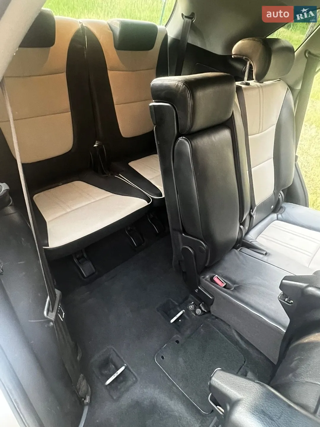 2011 Kia Sorento - мініатюра 11