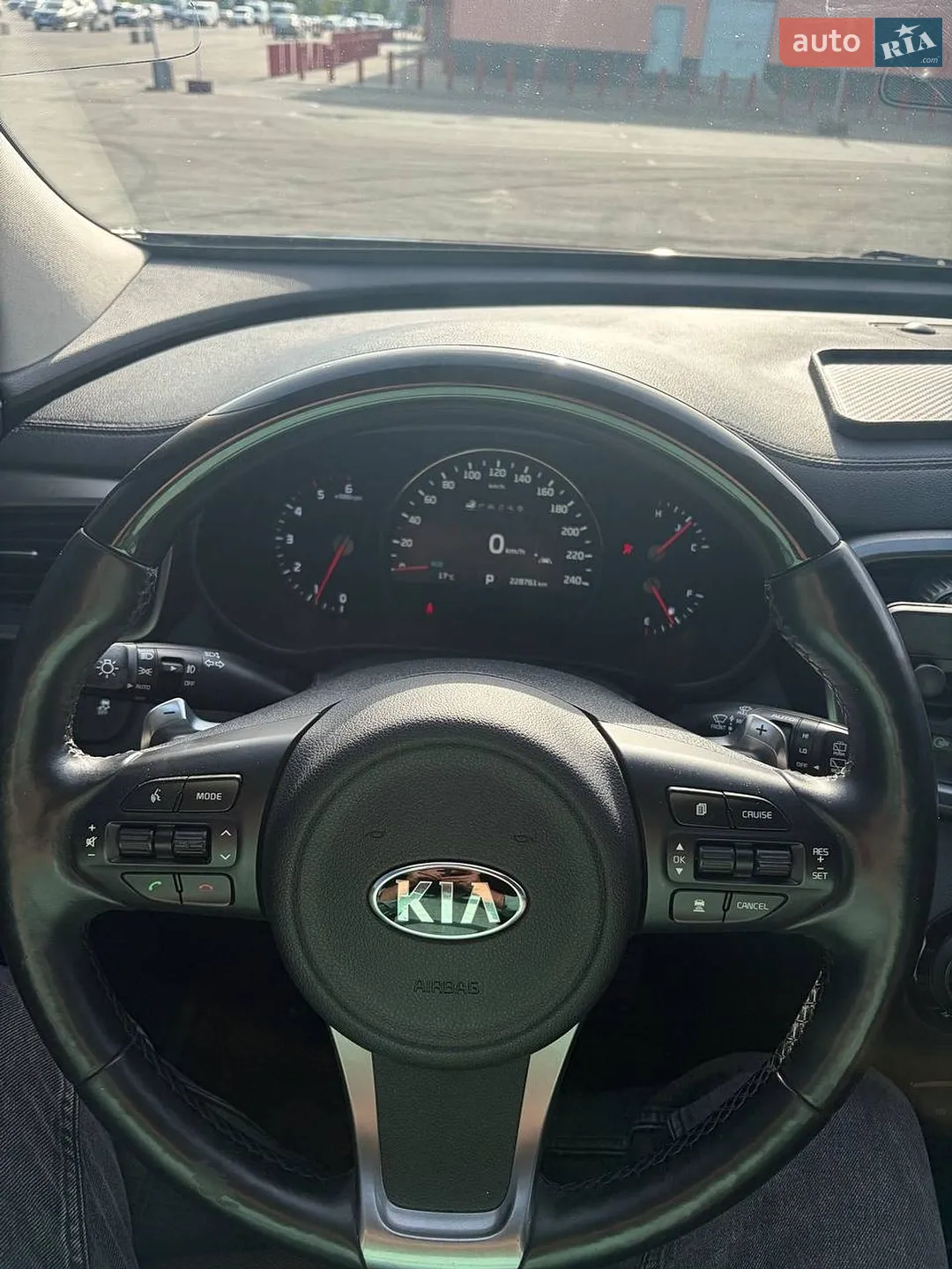 2017 Kia Sorento - фото 1
