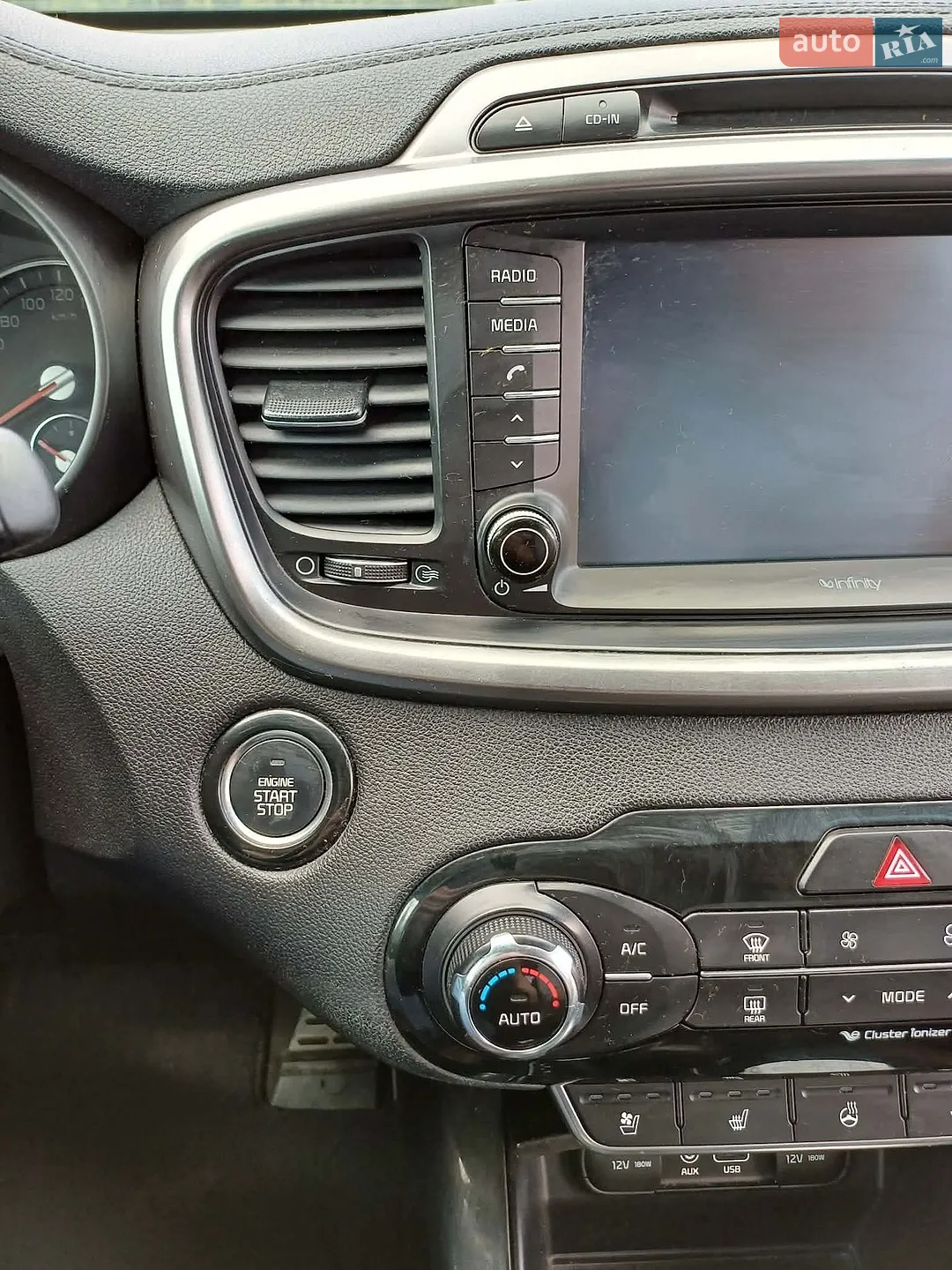 2017 Kia Sorento - мініатюра 14