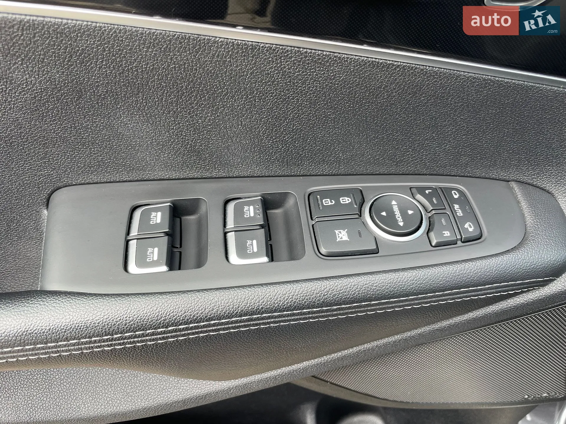2015 Kia Sorento - мініатюра 26