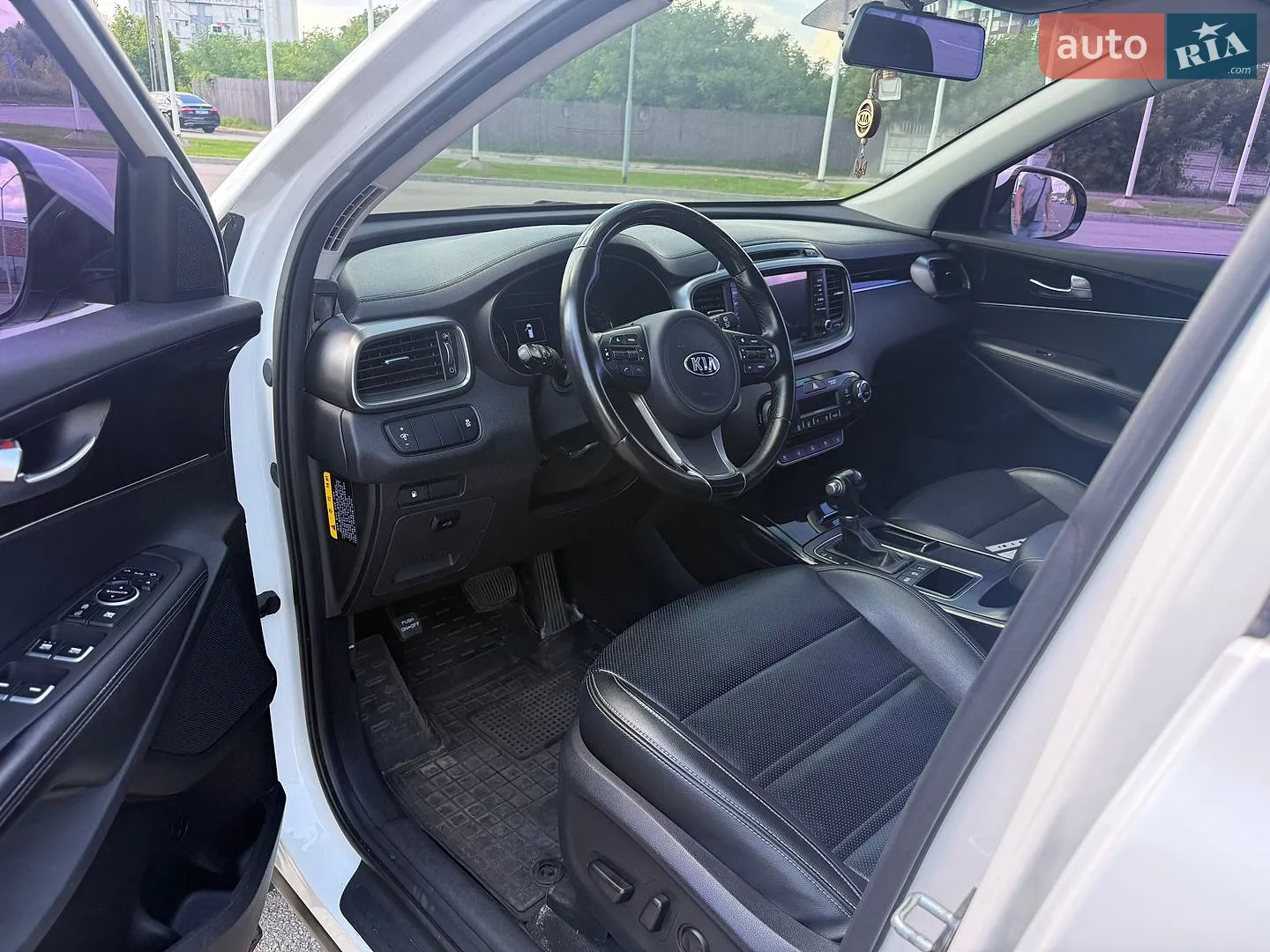 2016 Kia Sorento - мініатюра 8